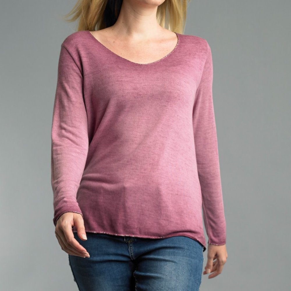 NWT Tempo Dip Dyed Wine V-Neckline Long Sleeve Tee